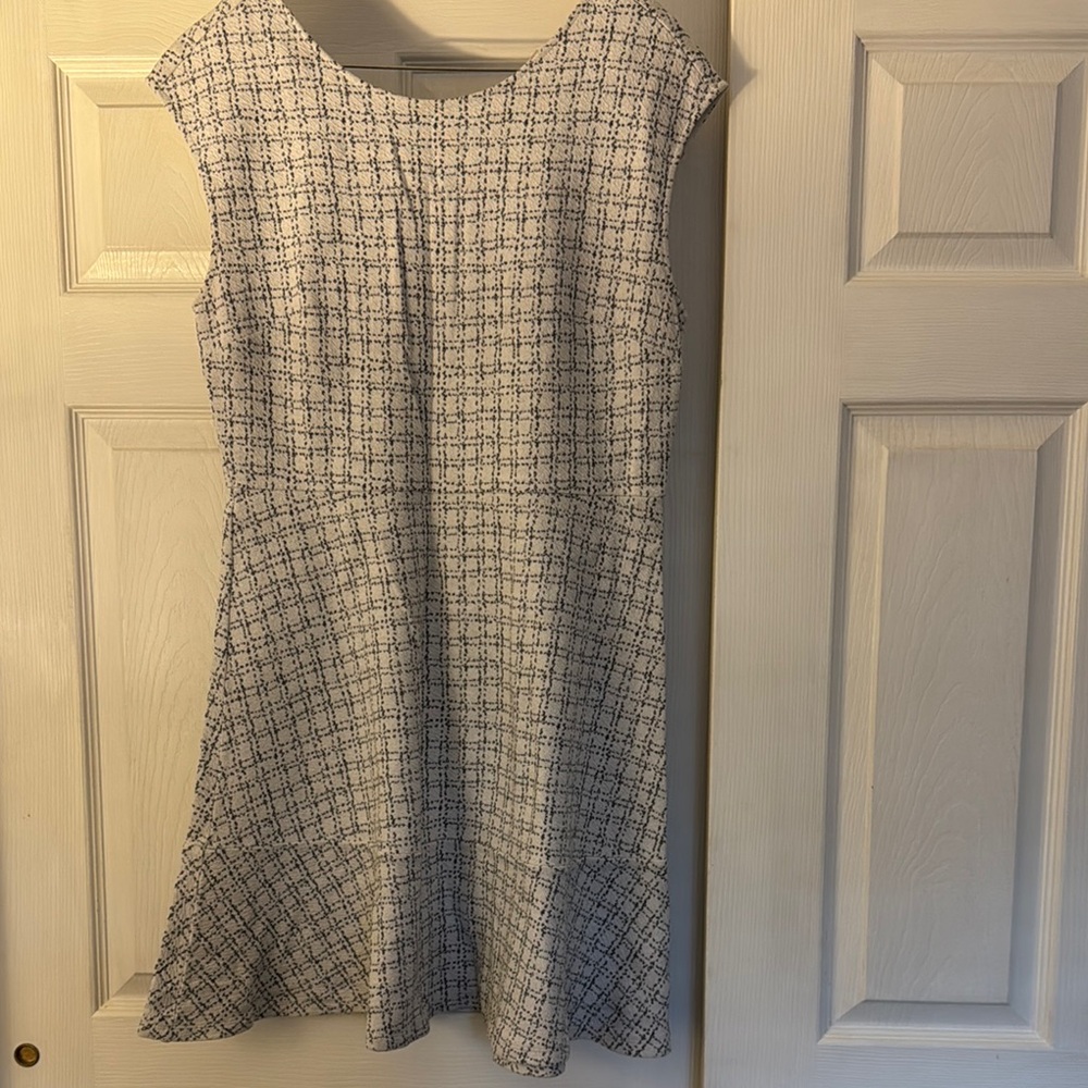 LOFT White and Black Patterned Mini Dress